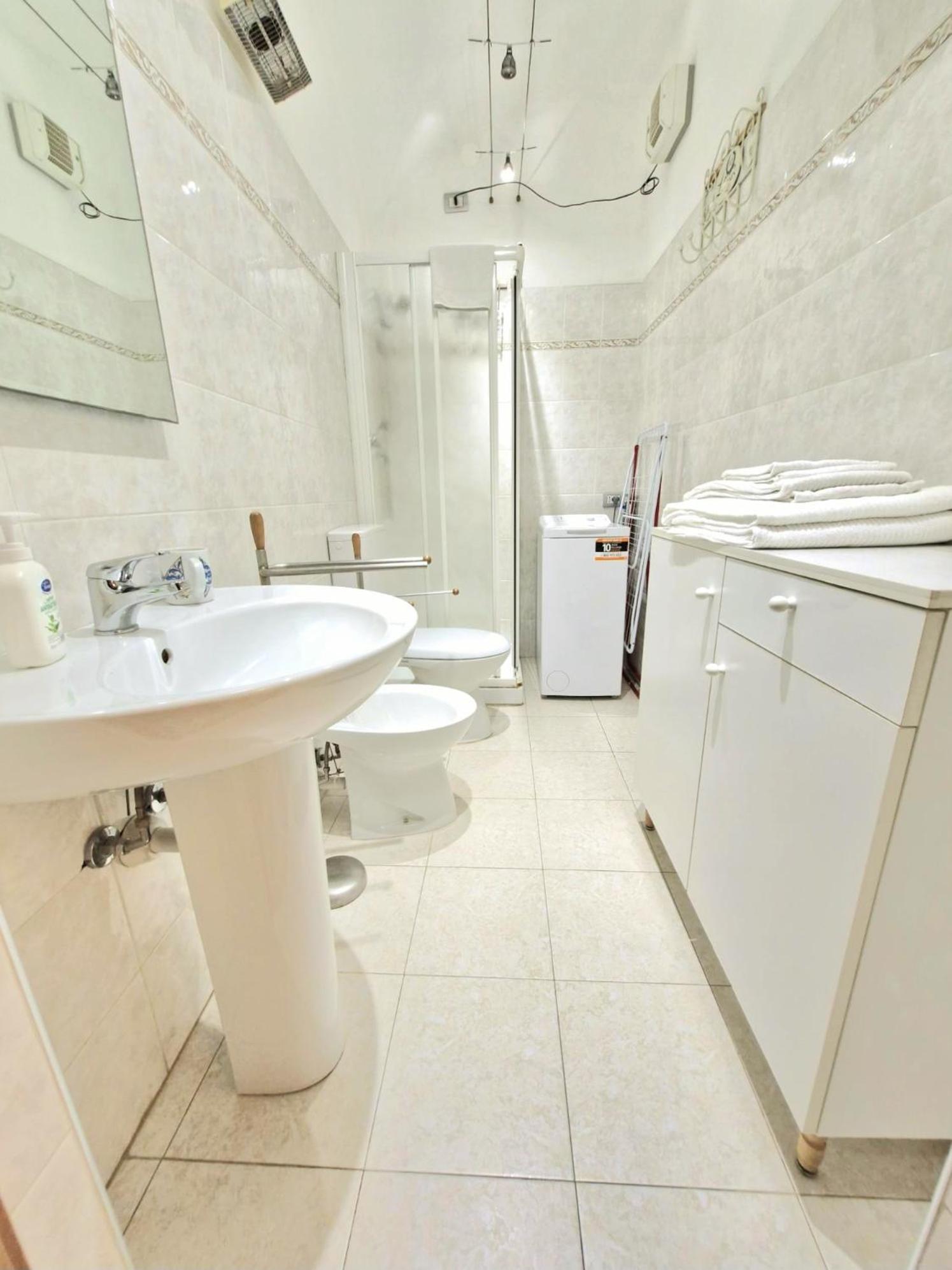 Rvh Apartment サンレモ エクステリア 写真
